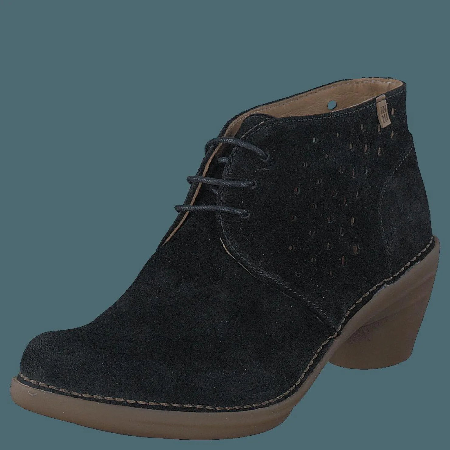 El Naturalista Aqua Black Svart Clearance