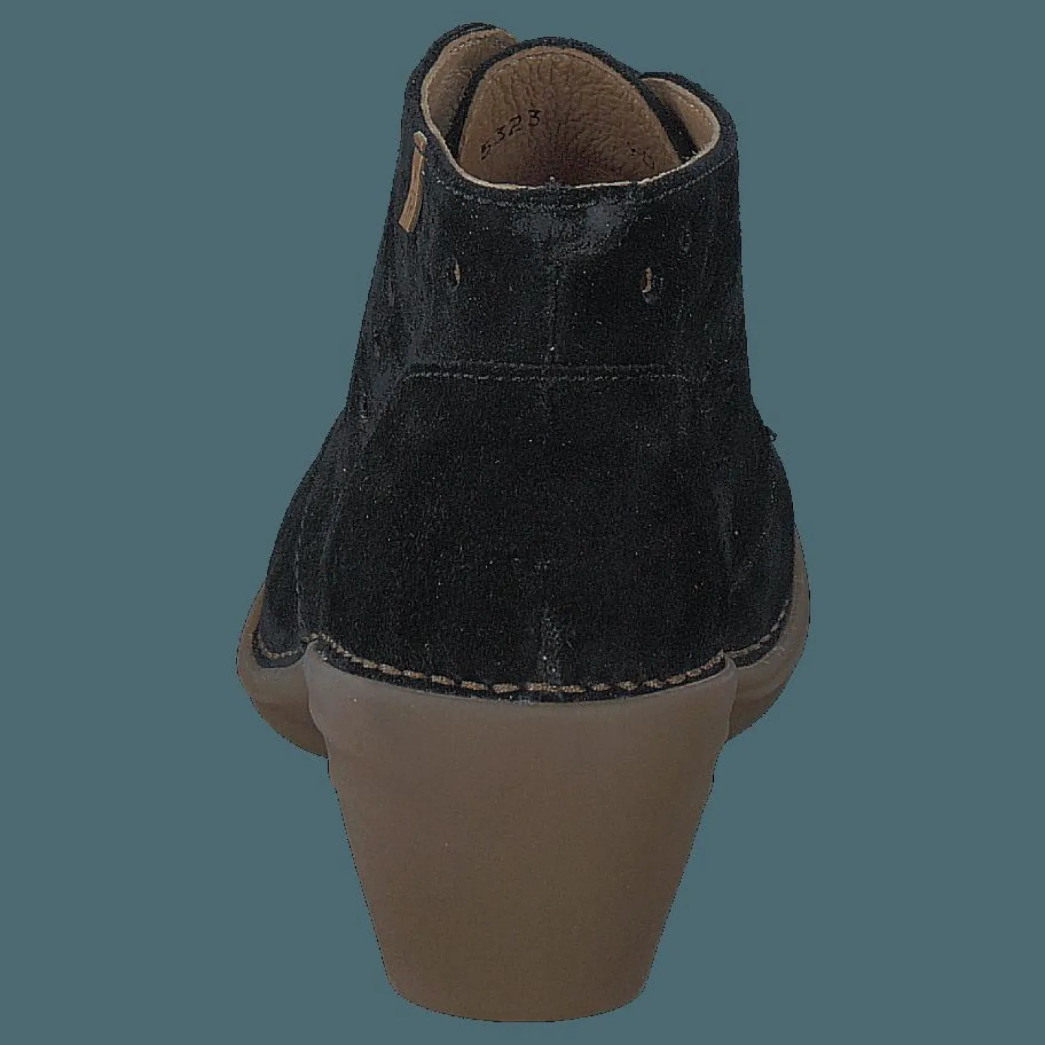 El Naturalista Aqua Black Svart Clearance