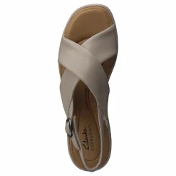 Clarks Clara Cove Sand Brun Discount