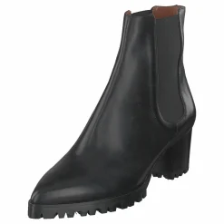 Whyred Sable Tractor Black Svart Discount