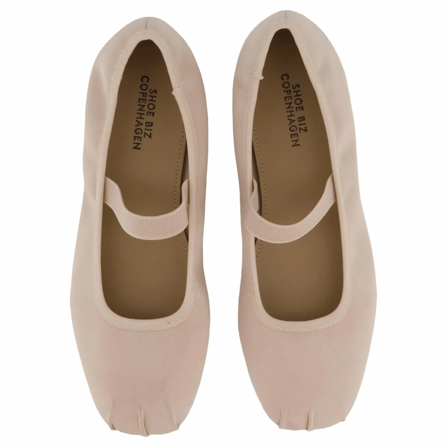 Shoe Biz Tacoma Beige