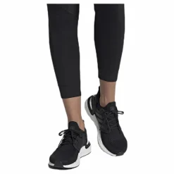 adidas Ultraboost 20 Shoes Core Black / Night Metallic / Cloud White Vit och Svart Best