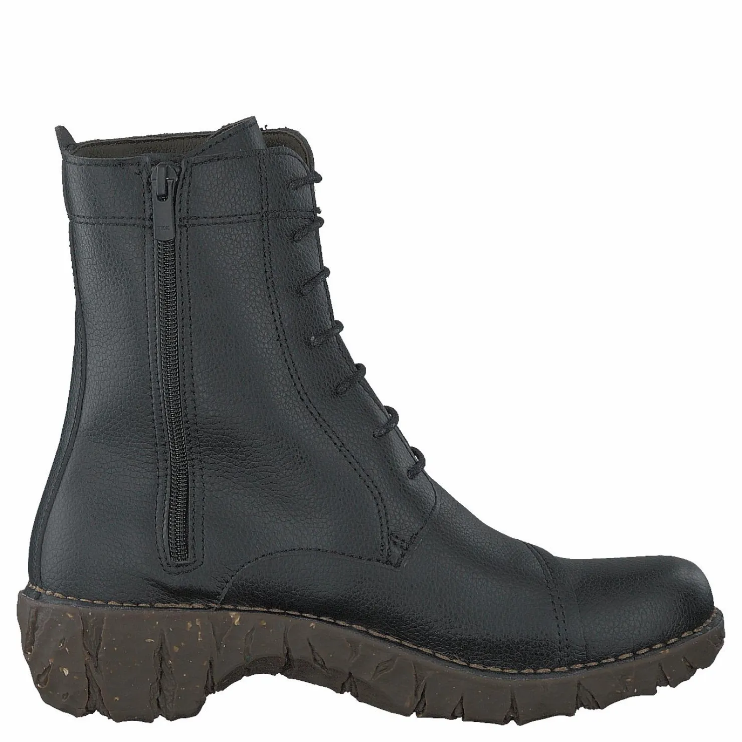 El Naturalista Vegan Black Svart Hot