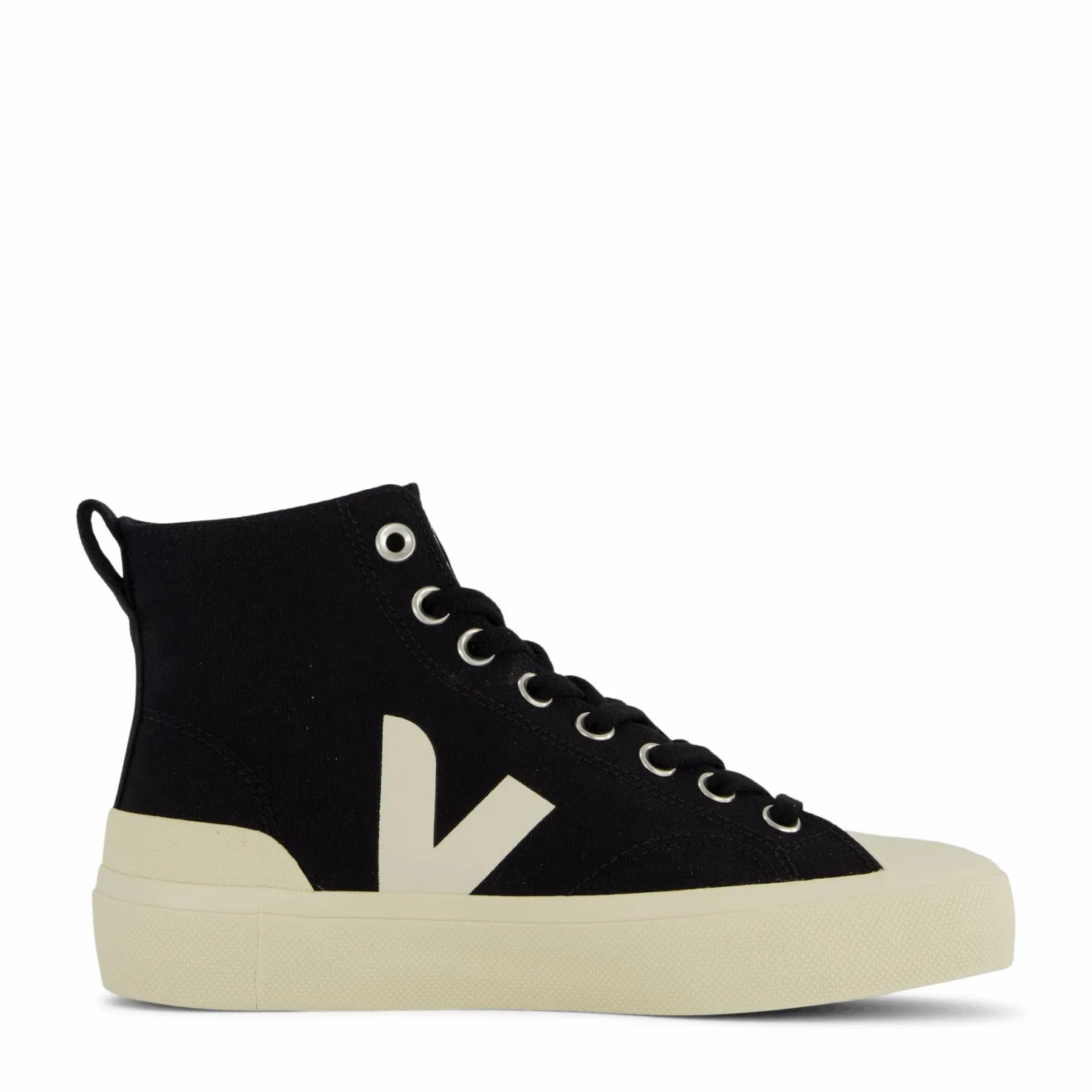 Veja Wata Ii Canvas Black Pierre Svart New