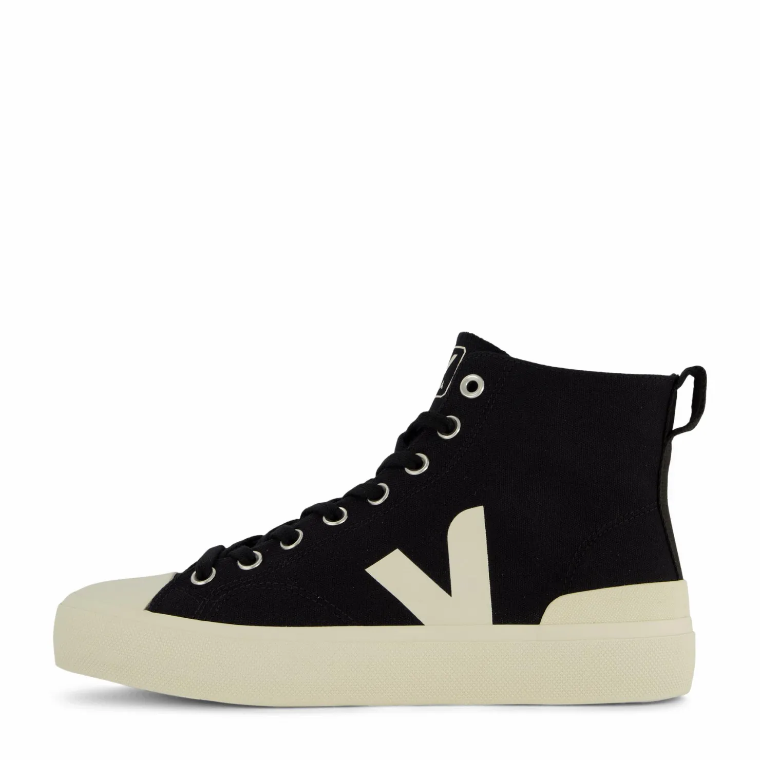 Veja Wata Ii Canvas Black Pierre Svart Hot